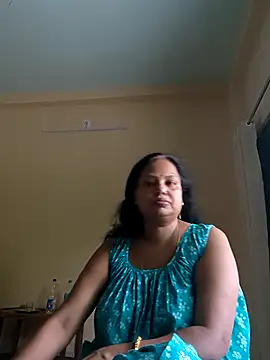 Snapshot of Arohi35 chatting on May 4, 2026, 1:23 am Arohi35 online show from May 4, 2026, 1:23 am