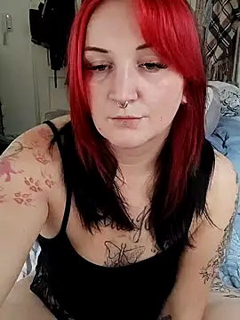 TiffiChantiT2 online show from October 9, 2025, 12:25 pm