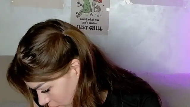 Snapshot of SweetDarling7 chatting on July 3, 2026, 1:50 pm SweetDarling7 online show from July 3, 2026, 1:50 pm