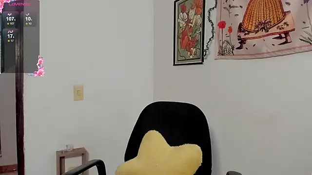 Gabee7  online show from September 29, 2025, 4:23 pm