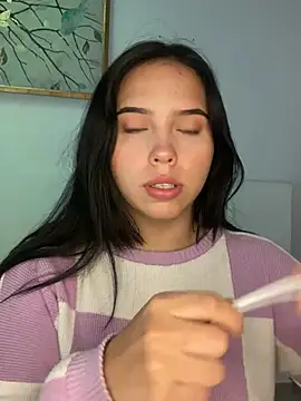 LunaCandy  online show from March 18, 2025, 12:47 pm