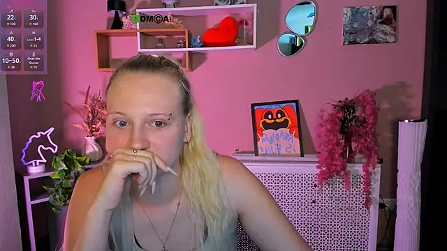 Snapshot of madam_uliis chatting on July 30, 2026, 8:02 am madam uliis online show from July 30, 2026, 8:02 am