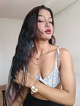 Aphrodite-777 online show from May 19, 2026, 3:40 pm