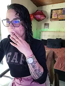 Snapshot of mia_velvet1 chatting on February 9, 2026, 3:38 pm mia velvet1 online show from February 9, 2026, 3:38 pm