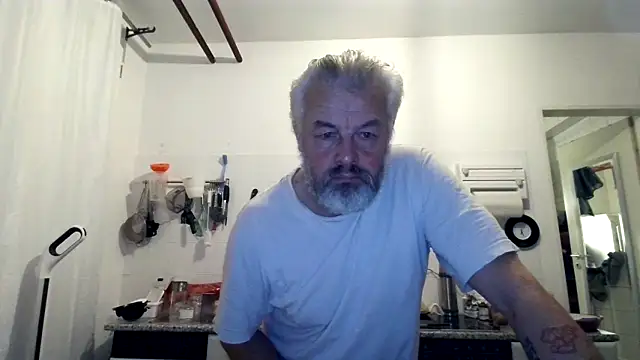 Berg Boy online show from December 19, 2025, 5:25 am