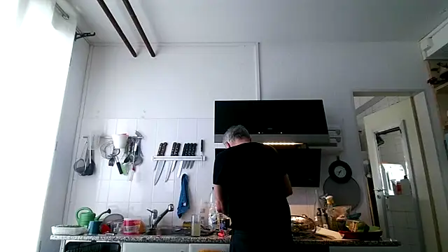 Berg Boy online show from February 19, 2026, 12:34 pm