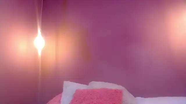 Rose Fire1 online show from March 17, 2025, 9:02 pm