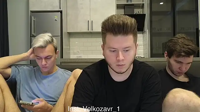 boys sobolisha online show from October 1, 2025, 2:34 pm