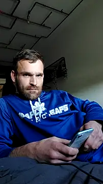 Snapshot of LKC94 chatting on September 28, 2025, 1:05 pm LKC94 online show from September 28, 2025, 1:05 pm