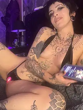 littleinkedblaise666 online show from November 23, 2025, 6:30 pm