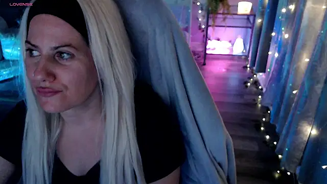 BellaStar84 online show from March 11, 2026, 11:38 am