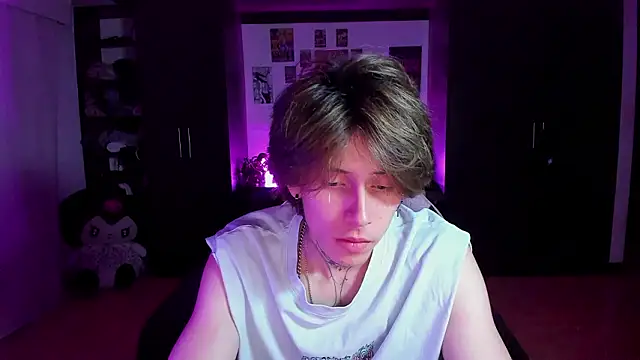 xIce Boy online show from March 19, 2026, 3:43 am