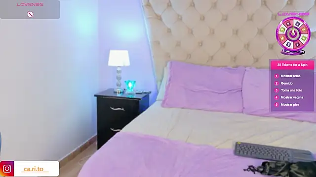 Snapshot of CarolineNasty chatting on February 7, 2026, 6:44 pm CarolineNasty online show from February 7, 2026, 6:44 pm