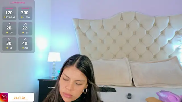 Snapshot of CarolineNasty chatting on February 21, 2026, 8:10 pm CarolineNasty online show from February 21, 2026, 8:10 pm