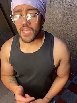 SrM0rgan online show from March 12, 2025, 11:12 pm