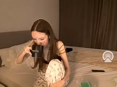 Aliniasky online show from September 29, 2025, 8:24 pm