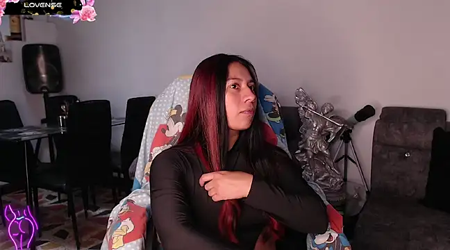 Snapshot of yes0225 chatting on March 18, 2025, 1:42 pm yes0225 online show from March 18, 2025, 1:42 pm