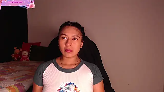 Snapshot of yes0225 chatting on October 6, 2025, 2:47 pm yes0225 online show from October 6, 2025, 2:47 pm