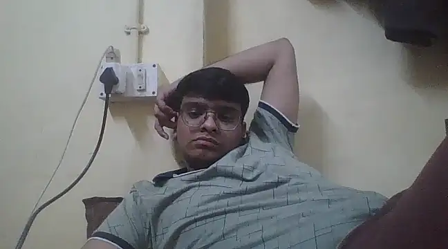 sutfvkii online show from March 19, 2025, 5:39 pm