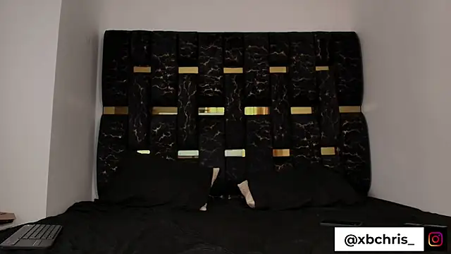 chris blake   online show from September 12, 2025, 6:08 pm