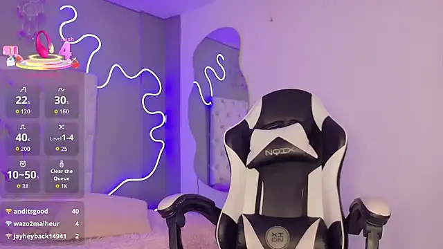 natasha  black online show from November 9, 2025, 7:34 pm