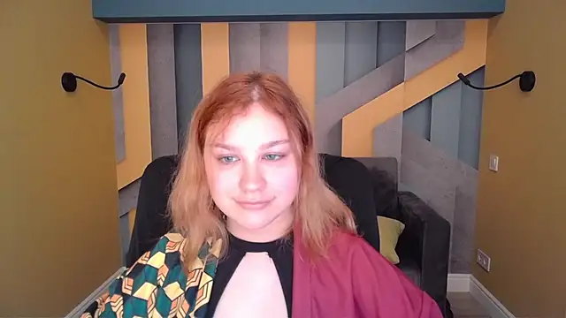 AngelinaLow online show from April 6, 2026, 11:33 am