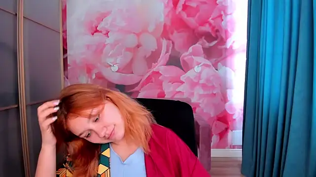 Snapshot of AngelinaLow chatting on April 24, 2026, 11:45 am AngelinaLow online show from April 24, 2026, 11:45 am
