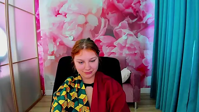 Snapshot of AngelinaLow chatting on May 11, 2026, 2:45 pm AngelinaLow online show from May 11, 2026, 2:45 pm