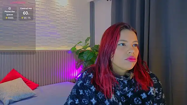 TiffanyWalk online show from October 1, 2025, 11:05 am