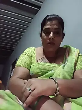 Snapshot of kissmetha chatting on July 20, 2026, 6:32 pm kissmetha online show from July 20, 2026, 6:32 pm