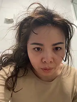 aa520uv online show from February 27, 2026, 2:55 am