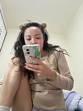 aa520uv online show from March 15, 2026, 2:01 pm