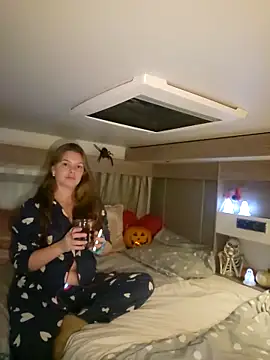 Amesthyst destiny online show from October 30, 2025, 11:27 pm