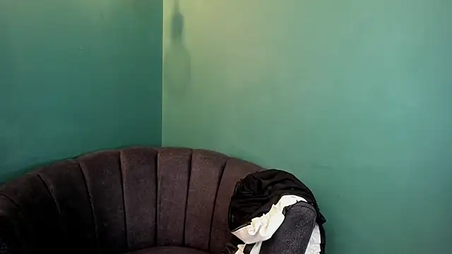 Snapshot of Alice_26_ chatting on October 20, 2025, 8:20 pm Alice 26 online show from October 20, 2025, 8:20 pm