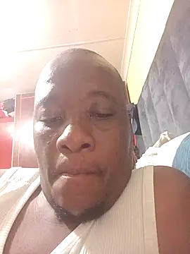 Mmoledi09 online show from November 14, 2025, 5:00 pm