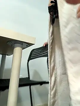 Alyssa 76 online show from March 27, 2026, 8:09 am