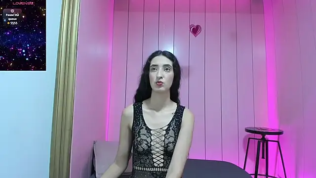 DakotaWard online show from September 11, 2025, 2:44 am