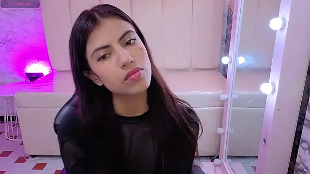  Kitty v online show from March 3, 2026, 1:06 pm