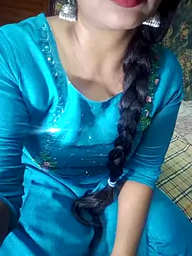 Snapshot of Shalini_telugu09 chatting on July 23, 2026, 3:54 pm Shalini telugu09 online show from July 23, 2026, 3:54 pm