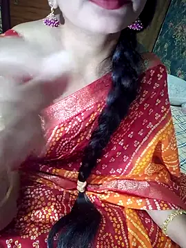 Snapshot of Shalini_telugu09 chatting on July 25, 2026, 9:40 am Shalini telugu09 online show from July 25, 2026, 9:40 am