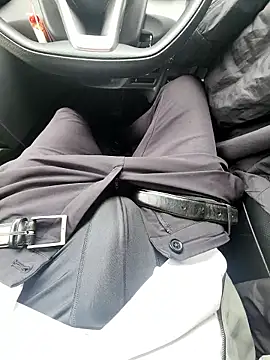 ikeike-kun online show from April 10, 2026, 3:34 am