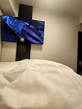 ikeike-kun online show from April 15, 2026, 1:07 pm