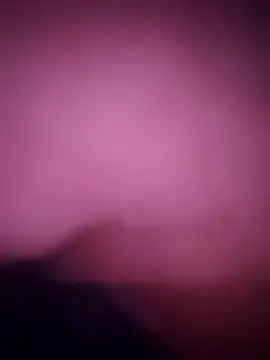 Snapshot of royall_queen chatting on December 3, 2025, 7:23 pm royall queen online show from December 3, 2025, 7:23 pm