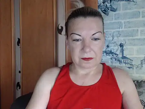 Snapshot of Lillia_Ray chatting on July 9, 2026, 6:28 am Lillia Ray online show from July 9, 2026, 6:28 am