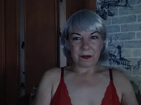 Snapshot of Lillia_Ray chatting on August 2, 2026, 10:14 am Lillia Ray online show from August 2, 2026, 10:14 am