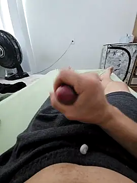 chrisss6674 online show from September 23, 2025, 11:46 am