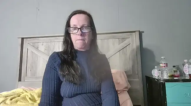 peachgoddess online show from March 16, 2025, 5:47 am