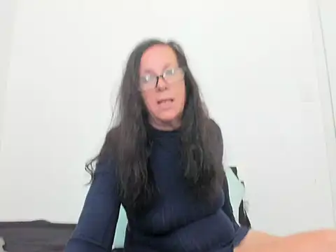 peachgoddess online show from July 19, 2026, 1:48 pm