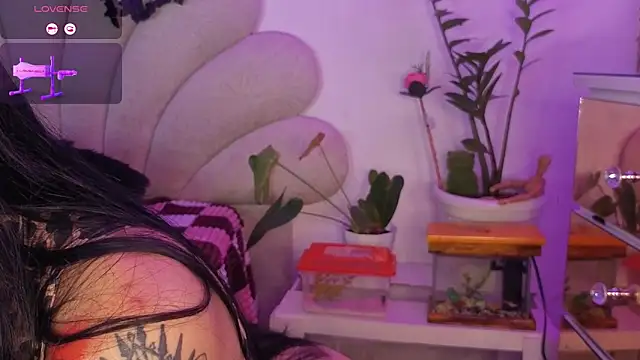 AnfisaLetyagho online show from October 7, 2025, 1:25 am