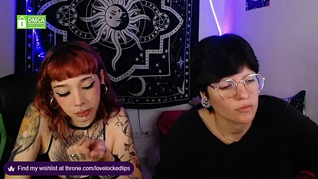 lovelockedlips online show from October 7, 2025, 2:31 am